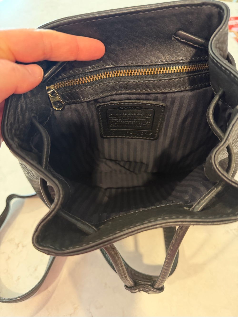 Coach Vintage Black Leather Drawstring Backpack Style 4925 - Picture 8 of 10
